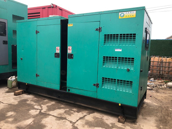 黄山怎样合理控制磷酸铁锂蓄电池的充放电倍率以延长其使用寿命？